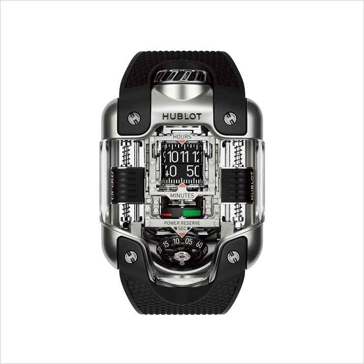  두 개의 선형 추를 활용한 오토매틱 와인딩 시스템의 ‘MP-10 투르비용 웨이트 에너지 시스템 티타늄’ 워치. 