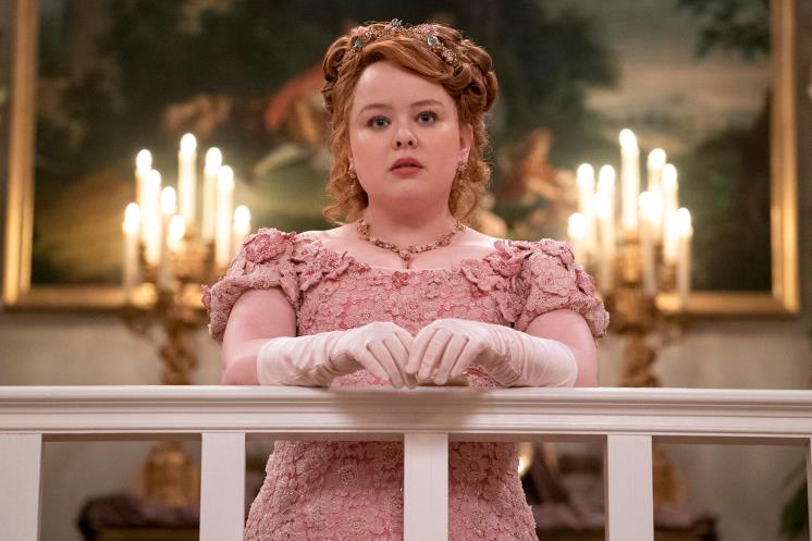 넷플릭스 <브리저튼> 시즌 2의 페넬로페 