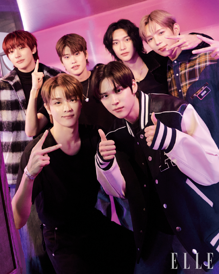 데뷔 후 첫 해외 시상식에 참석한 라이즈 멤버들.