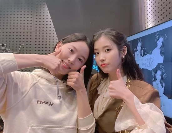 볼륨을 높여요 공식 SNS