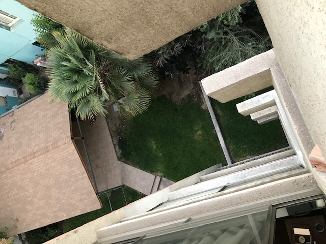 발코니에서 찍은 풍경. Photo by Claudia Calder&oacute;n Rich