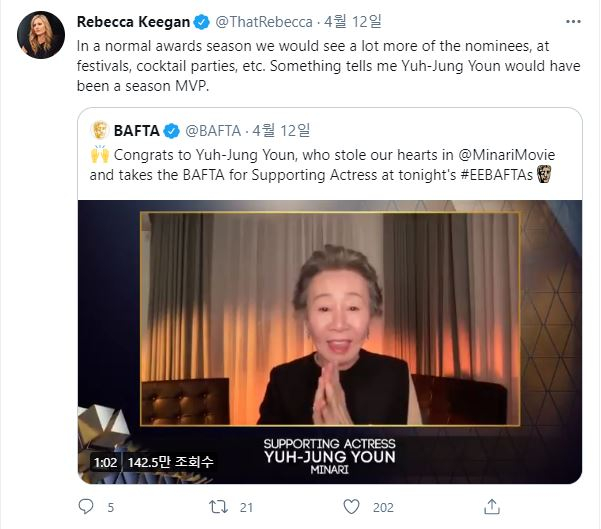'헐리우드 리포트' 기자 @Rebecca Keegan '올해가 일반적인 시상식이었다면 윤여정은 MVP였을 것'