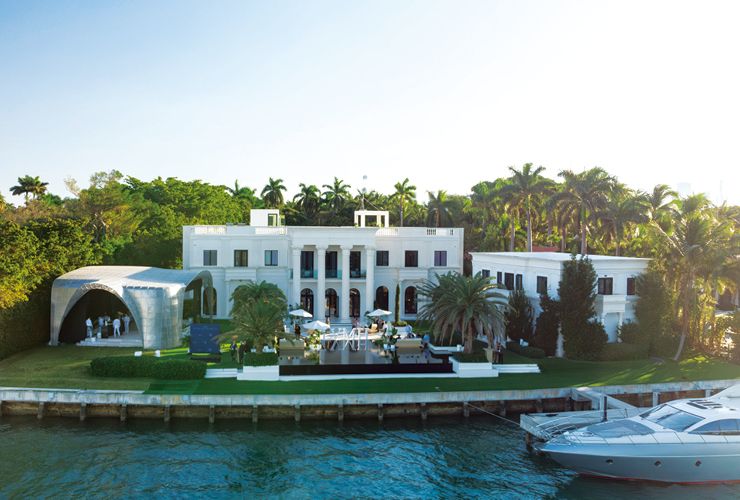 마이애미의 빌라에서 프라이빗하게 열린 ‘LVMH 워치 위크 2024’.