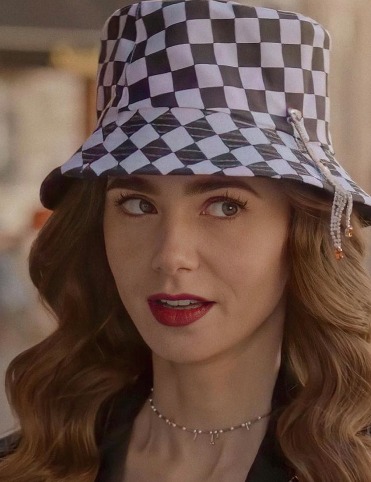 에밀리, 파리에 가다>의 한 장면. 