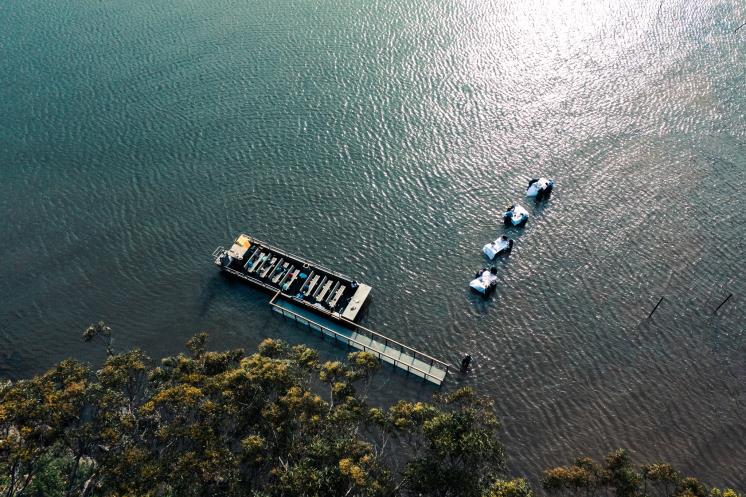  바다 위 레스토랑 시드니 오이스터 팜 투어. ⓒSydney Oyster Farm Tours