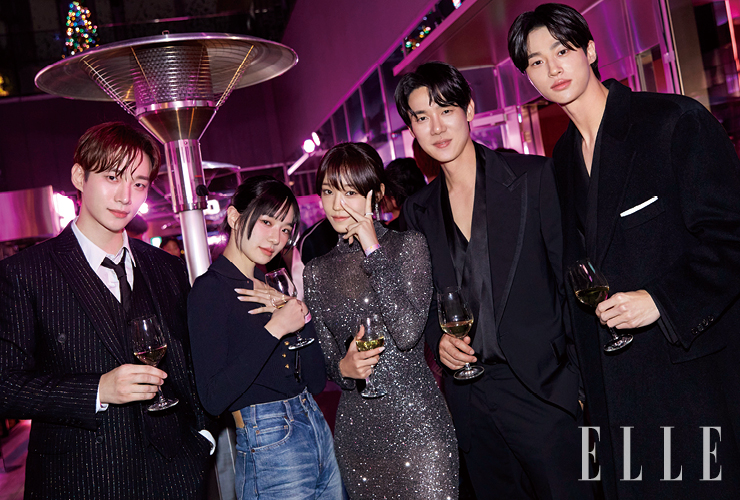 시상자로 어워즈를 찾은 준호, 박규영, 노윤서, 유연석 그리고 변우석.